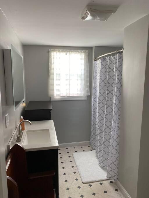 Sunny One Bedroom In Historic Downtown Dover Exterior foto